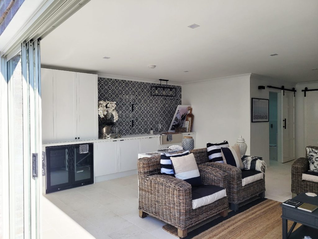 Bath_Poolhouse1